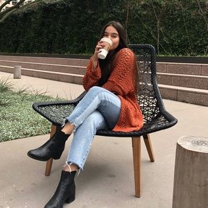 Meet your Posher, Raven